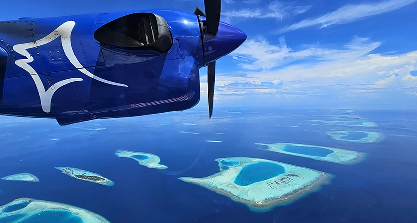 Maldives blue plane 