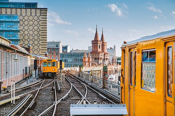 Most Oberbaum v Berlíně, Sbahn